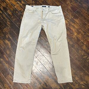 Lucky Brand tan 121 slim straight 38x30 normcore pants
